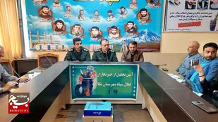 دشمن با ابزار رسانه در تلاش برای تغییر افکار است