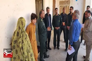 تعداد ۲۷ بسته معیشتی بین نیازمندان توزیع شد