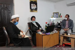 سرمربيان حلقات صالحين بايد صالح باشند تا صالح ساز شوند