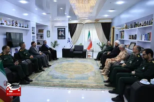 مجموعه سپاه و بسیج استان آمادگی دارد در کنار دولت برای رفع مشکلات استان همکاری و خدمت&zwnj;رسانی کند.