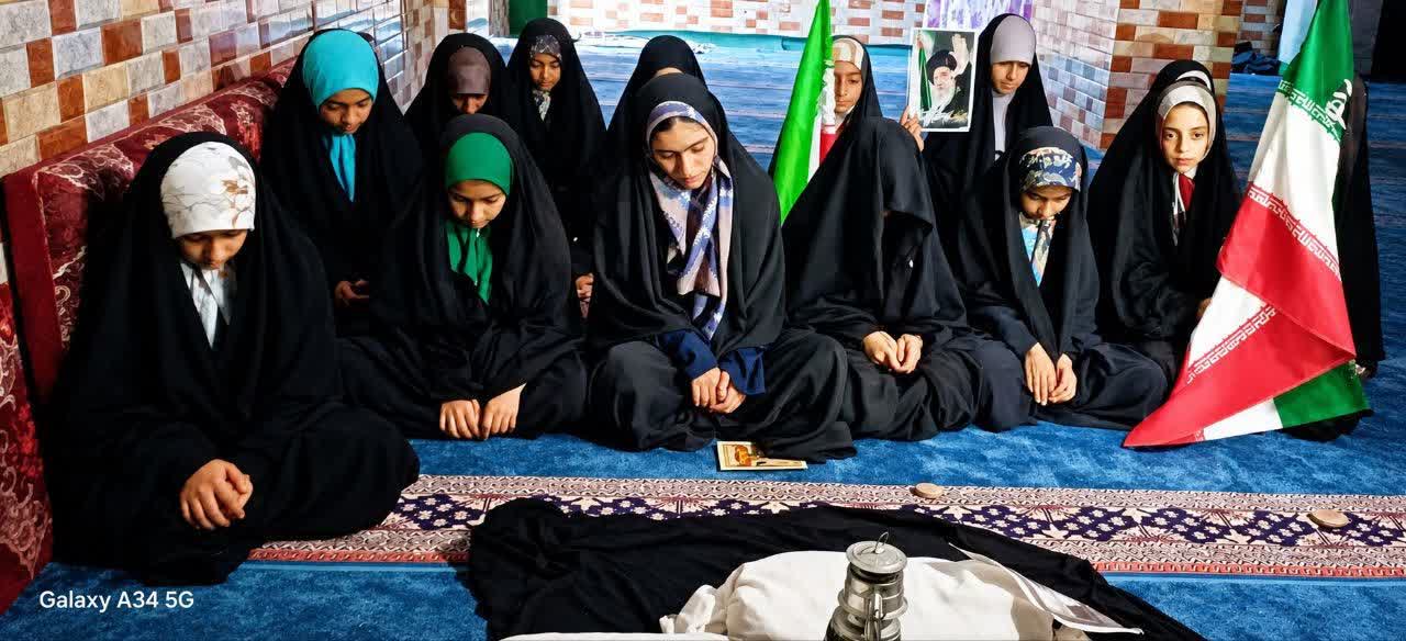 مهر دخترانه در قاب دفاع مقدس؛ تجدید عهد با شهدا