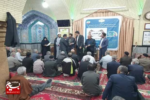 برپایی میز خدمت با حضور مدیر صندوق بیمه کشاورزان، روستائیان و عشایر استان همدان
