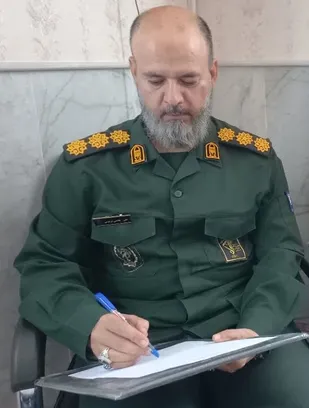 دعوت فرمانده ناحیه مقاومت بسیج مهریز از مردم ولایتمدار شهرستان برای شرکت در راهپیمایی ۲۲بهمن