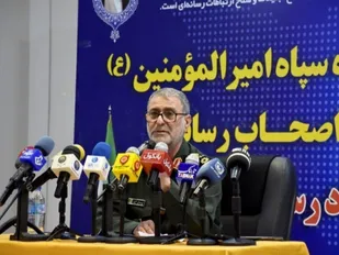 اهالی رسانه سربازان خط مقدم جبهه مقابله با جنگ ترکیبی دشمن هستند