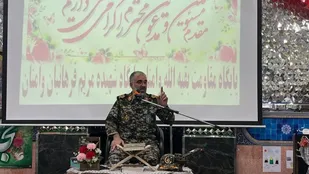 پایبندی به ولایت مهمترین آموزه مکتب حضرت فاطمه زهرا(س) /اگر پای جان دادن باشد آماده ایم صد بار جان خود را فدای مردم کنیم
