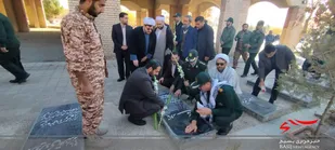 آیین عطر افشانی و غبارروبی مزار شهدا در نقده برگزار شد