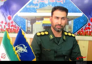 امام خمینی(ره) روحیه خود باوری را در ملت بزرگ ایران احیاء کرد