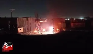 بازدید دانش&zwnj;آموزان آبیکی از نمایش ستارگان زمینی در اردوگاه شهید باکری خرمشهر