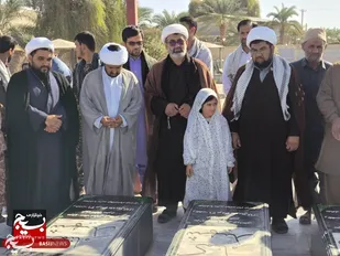 غبار روبی مزار شهدای گمنام بخش جلگه چاه