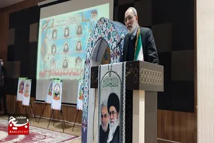 نجات از سخت&zwnj;ترین بحران&zwnj;ها و مشکلات از مسیر و طریق شهدا می&zwnj;گذرد