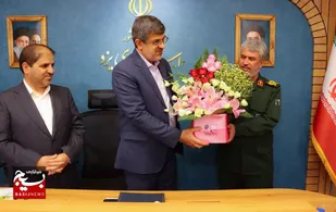 اتحاد آزادگان و رشادت رزمندگان یزدی، ستون امروز دفاع از کشور است