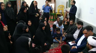 برگزاری میز خدمت در محله اسلامی فدک شاهرود