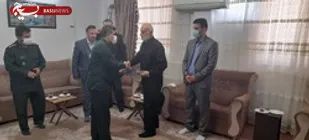 جوانان را با قهرمانان واقعی انقلاب آشنا کنید