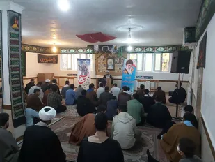 برگزاری نشست بصیرتی به مناسبت هفته بسیج در صحنه