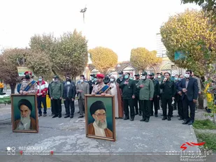 مزار مطهر شهداء اشتهارد همزمان با هفته بسیج گلباران شد