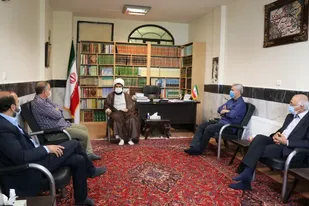 تاکید امام جمعه شهرقدس،بر حمایت از شرکتهای صنعتی شهرستان