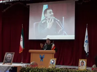 مراسم یکمین سالگرد سردار شهید حاج قاسم سلیمانی در شهرستان فلاورجان برگزار شد