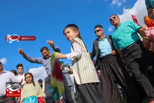 جشنواره بزرگ بومی محلی با حضور اقوام مختلف استان خوزستان و چهره های مطرح فرهنگی هنری کشور در قلعه تل برگزار شد