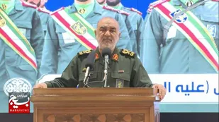 شهیدان ملت ایران و اسلام را تا ابد بیمه کرده&zwnj;اند.