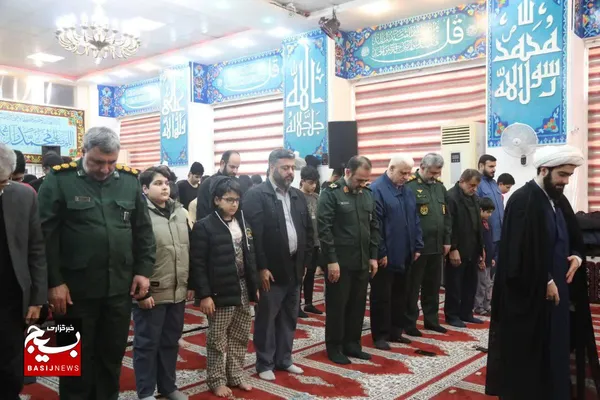 حضور فرمانده سپاه قدس گیلان در جمع معتکفین