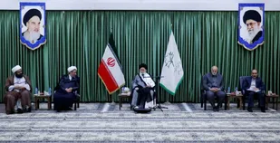 توسعه علمی، زمینه&zwnj;ساز حل&zwnj;وفصل همه مشکلات کشور/ سازمان بسیج علمی، قلب تپنده حرکت نخبگانی استان باشد