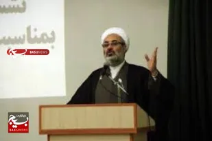 مردم داری و خداباوری از ویژگی های مهم سردار سلیمانی بود