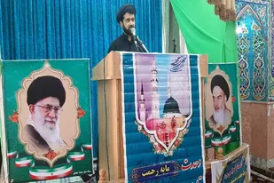 مکرون دست نشانده آمریکاست