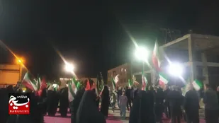 حضور پرشور بانوان انقلابی کیانشهر اهواز در تجمعات شبانه و اعلام حمایت از آرمان&zwnj;های انقلاب اسلامی