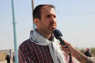 شهدا مصداق بارز شعار من انقلابیم هستند