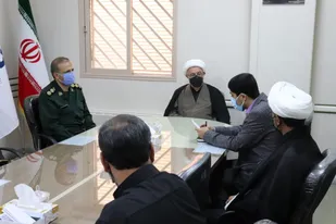 حضور امام جمعه و فرمانده سپاه شاهرود در بیمارستان کرونایی و تقدیر از کادر درمان+ تصاویر