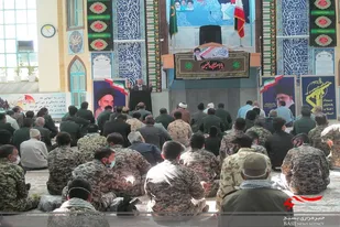 گردهمایی بسیجیان، پیشکسوتان، مسئولین شهرستان و خانواده معظم شهدا در نماز جمعه کاشمر