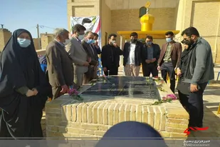 یادواره لاله های روشن در روستای مومن آباد برگزار شد.