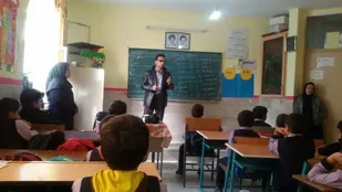 یک ساعت با محیط بان در مدارس شاهرود