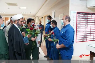 تجلیل فرمانده و  نماینده ولی فقیه در سپاه ثارالله از پرستاران