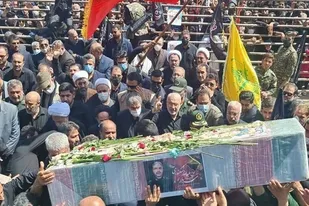 شهید اسکندری نماد انقلابی گری و ولایتمداری است / تشییع باشکوه این شهید جلوه&zwnj;ای از روحیه عاشورایی مردم فارس است