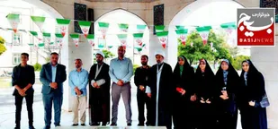حضور مسئول عقیدتی سپاه حضرت سیدالشهداء(ع) استان تهران سر مزار شهید گمنام دانشگاه آزاد اسلامی واحد فیروزکوه