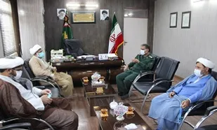 دیدار نماینده ولی فقیه در امور اهل سنت چابهار با فرمانده سپاه شهرستان چابهار