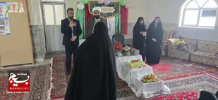 تجلیل از مدیران روضه های خانگی به مناسبت گرامیداشت ایام الله دهه فجر