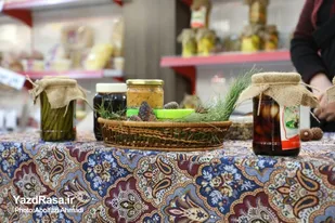 افتتاح نخستین فروشگاه دائمی عرضه محصولات خرد خانگی در یزد/کاهش قیمت کالاهای اساسی با حذف واسطه