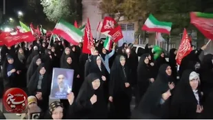 گوش به فرمان رهبر،&nbsp; آماده جانفشانی هستیم