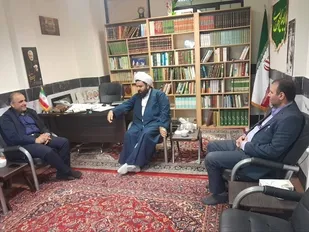 ائمه جمعه در ترویج   احسان   و رسیدگی به محرومان یاریگر کمیته امداد هستند