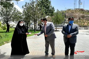 تجلیل از خبرنگاران توسط شهردار و رئیس شورای شهر نهاوند