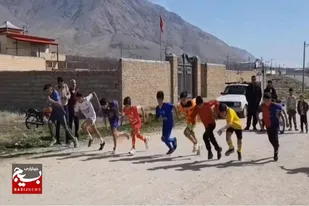 مسابقات دو صحرانوردی&nbsp; استعداد یابی جام نوروزی روستاهای بخش خزل نهاوند برگزار شد+فیلم
