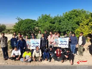 در هفته مقاومت پیاده روی وکوهپیمایی در وردنجان