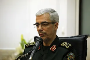 نقش روحانیت در دفاع مقدس و خنثی سازی توطئه دشمنان بی بدیل است