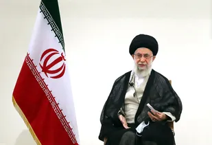 بیانات رهبر انقلاب خطاب به مردم و مسئولان در خصوص طغیان کرونا