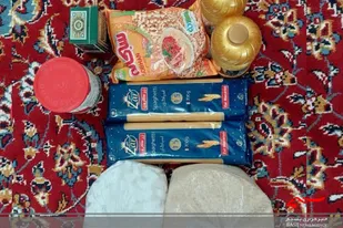 تهیه و توزیع 50 بسته معیشتی به همت جهادگران پایگاه شهید بهشتی (ره) دامغان
