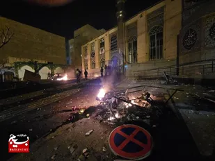 تخریب و آتش زدن مسجد جامع فاز ۴ مهرشهر، توسط اغتشاشگران