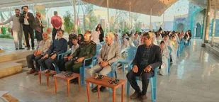 جشن تکلیف ۳۰ دختر زاهدانی در جوار شهدا؛ آغاز یک عهد آسمانی