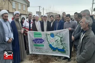 آئین کاشت نهال در روستای خان&zwnj;آباد کبودراهنگ